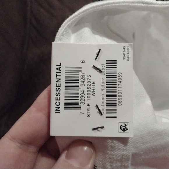 INC White Crop mid rise size 10 - Picture 4 of 5